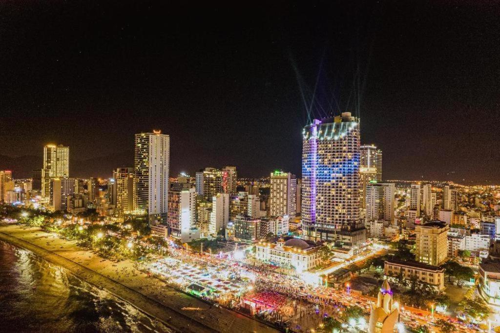 الشقق الفندقية Panorama Sky Blue نها ترانج المظهر الخارجي الصورة
